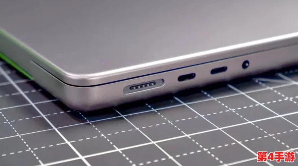 19岁MACBOOKPRO剧情介绍：探索一台经典笔记本电脑如何改变年轻人的学习与创意之旅