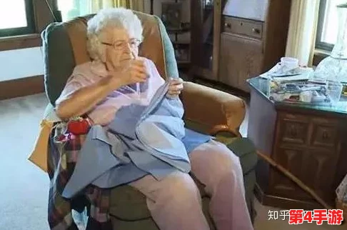 裸体老太老妇人Se×：露骨真实揭示岁月痕迹的性爱风采