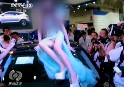 私立女校的暴露挑战安卓：社交媒体时代下的青春困惑与自我认同