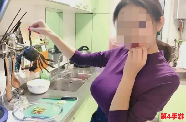 偷拍色五月,网友热议“真实与幻想的交织,让人欲罢不能”的独特魅力引发广泛关注 偷拍色五月,网友热议“真实与幻想的交织,让人欲罢不能”的独特魅力引发广泛关注