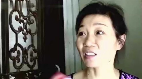 吕红刚进门看见，震惊不已！
