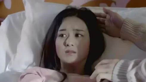 真人实拍女初被破www免费,全程记录女性第一次经历,震撼视听感受 真人实拍女初被破www免费,全程记录女性第一次经历,震撼视听感受