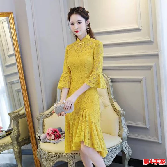 数学课代表穿蕾丝连衣裙：服饰选择展现个性与智慧的完美结合