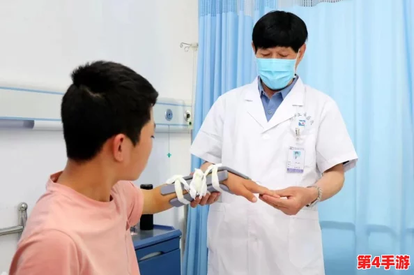 疯批父子骨科：网友热议“这标题太有创意了，感觉会是个爆笑的故事！”