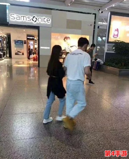 泄密爆料吃瓜，网友纷纷表示：“这真是太劲爆了，期待后续发展！”