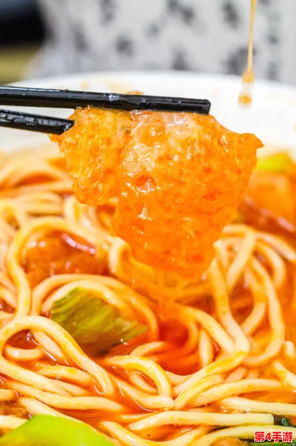 妈妈鼓蓬蓬的牦户：网友热议这份独特的美味，称其为“舌尖上的油炸传奇”！