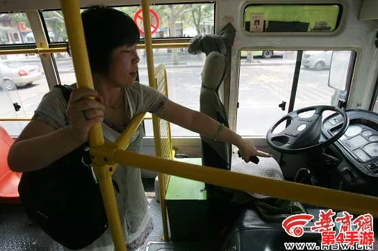 钰慧公交车被做到高c的原因：乘客分享的真实体验与背后不得不说的故事
