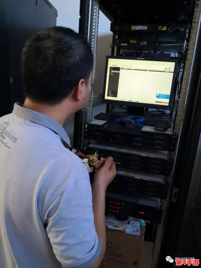 检票员用b检票按尺寸上车，用户评价：服务态度好，但系统反应稍慢，整体体验不错