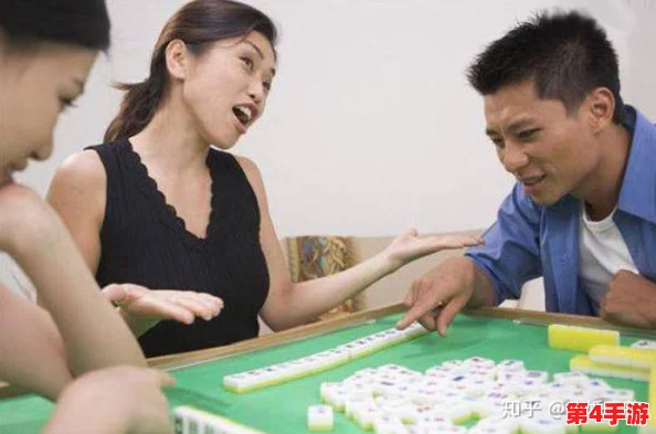 男女打扑克剧烈运动的背后故事与趣味互动解析