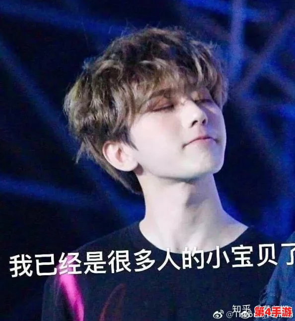 男生的坤坤放入女生的坤坤，开启了一场奇妙的互动与亲密体验，令人心动不已！