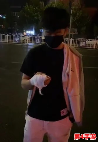 老师露出让我C，学校回应称将对事件进行调查以维护学生权益和校园安全