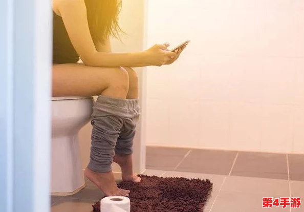 美女如厕全景沟厕后拍，体验真实生活中的美丽瞬间，感受每一个细节带来的乐趣与惊喜