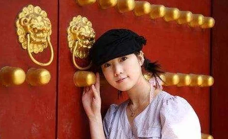 理解张筱雨《渴望》78张作品背后的情感与艺术表达的深层含义 理解张筱雨《渴望》78张作品背后的情感与艺术表达的深层含义