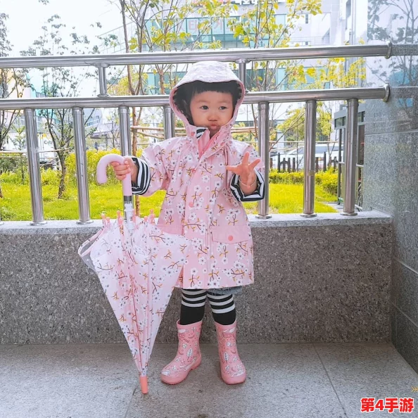 宝宝今晚不戴小雨伞了,但依然勇敢面对风雨 宝宝今晚不戴小雨伞了,但依然勇敢面对风雨
