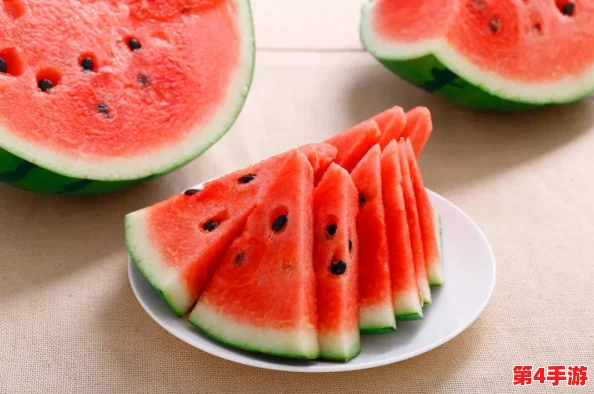 草莓樱桃丝瓜秋葵榴莲黄瓜大全：多样水果与蔬菜的营养价值及其在饮食中的重要性分析