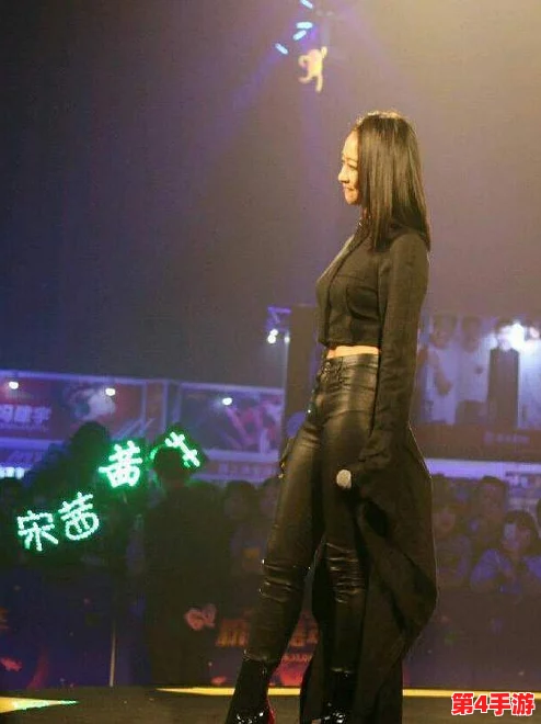 和平精英刺激之夜：群星璀璨，华晨宇、宋茜领衔百位明星共赴潮流盛宴