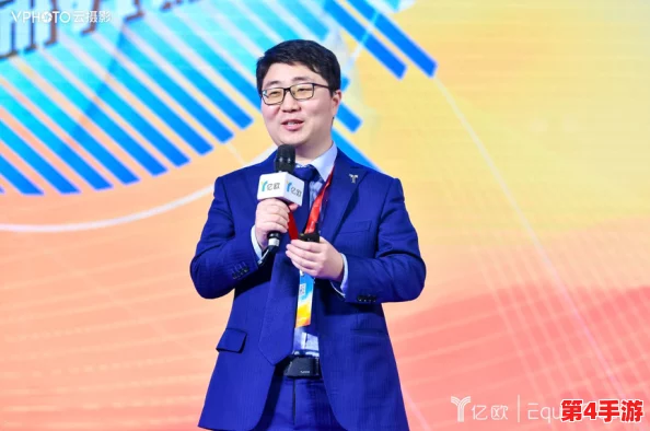 维修工王强与张婷携手共创美好生活,助力社区服务提升居民幸福感 维修工王强与张婷携手共创美好生活,助力社区服务提升居民幸福感