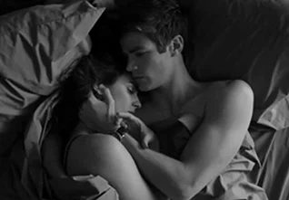 欧美午夜性春猛交ⅩXXXh，激情四射的纯爱之夜与无限幻想交织在一起，带来前所未有的感官体验