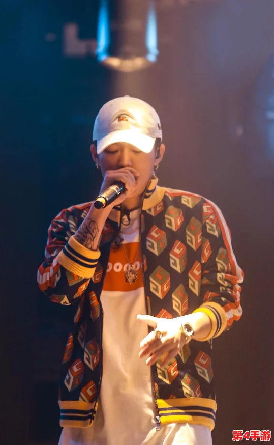 东北rapper在全国音乐大赛中崭露头角，展现独特风格与文化魅力，引发广泛关注和讨论