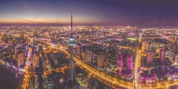 新疆乌鲁木齐XXXXXLmedjian：在多元文化交融的背景下，如何推动地方经济与社会发展的新思路？