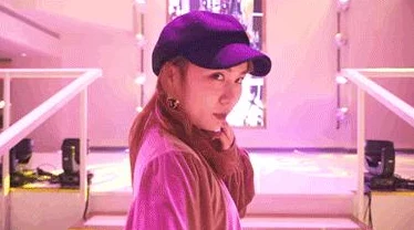 九1免费解锁版：全新体验带来无限可能，用户反馈积极，值得一试的应用选择！
