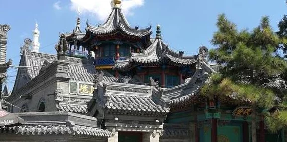 清风阁视频：带你领略古典文化的魅力与现代科技的完美结合，感受不一样的视听盛宴！