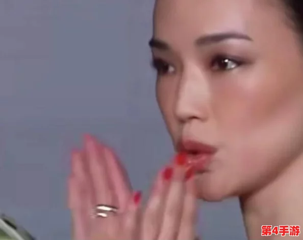 小南翻眼流口水眼流泪,惊艳网友的呆萌瞬间引发热议,太可爱了! 小南翻眼流口水眼流泪,惊艳网友的呆萌瞬间引发热议,太可爱了!