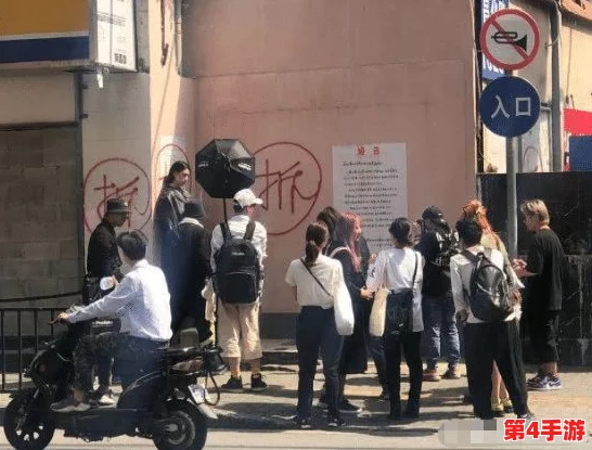 一级特黄老太婆大片＂引发热议，网友纷纷讨论其背后的社会现象与文化影响，成为网络热门话题
