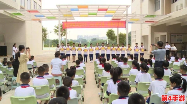 朝阳初升校园1/1h,晨光洒满校园,学生们迎接新一天的学习与生活,充满希望与活力 朝阳初升校园1/1h,晨光洒满校园,学生们迎接新一天的学习与生活,充满希望与活力