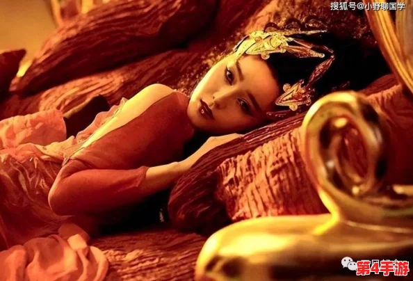 裸体妲己：古代神话中的妖媚形象与现代艺术表现的交融分析