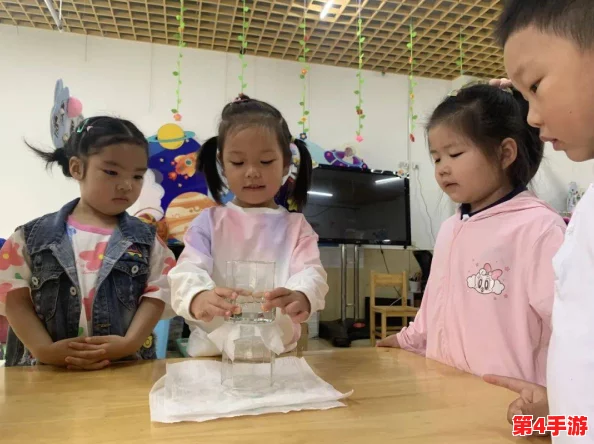 纸巾盒我拿我的妹妹做实验3.0:观察不同条件下纸巾吸水能力的变化与效果分析 纸巾盒我拿我的妹妹做实验3.0:观察不同条件下纸巾吸水能力的变化与效果分析