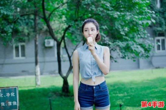 国产白嫩校花：校园生活中的青春风采与美丽追求，展现当代大学生的多元魅力与个性发展