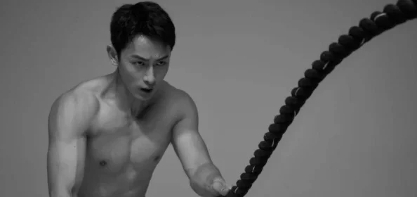 男男gay gay体育生好大好舒服好爽好粗好硬，这个标题表达了对男性之间亲密关系的赞美，强调了身体特征和愉悦感受